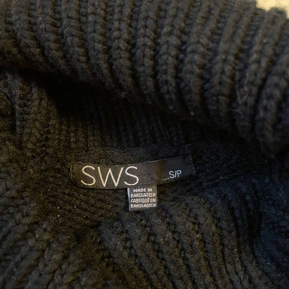 SWS Black & Grey Y2K Tight Sweater - Picture 2 of 2